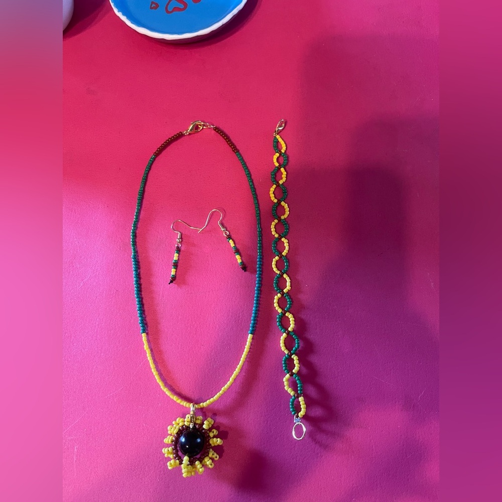 Colorful Beaded Jewelry Set